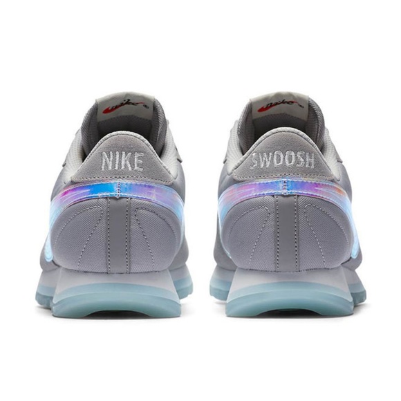 New In Box! Rare Nike Gray Sneakers - Picture 7 of 8